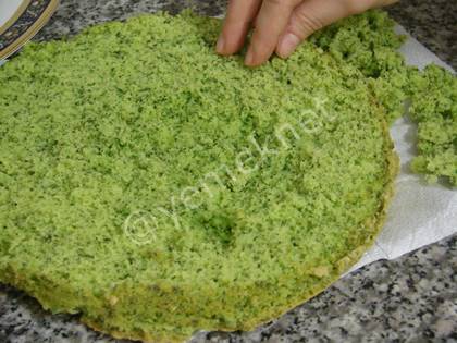 Ispanaklı Kivili Pasta